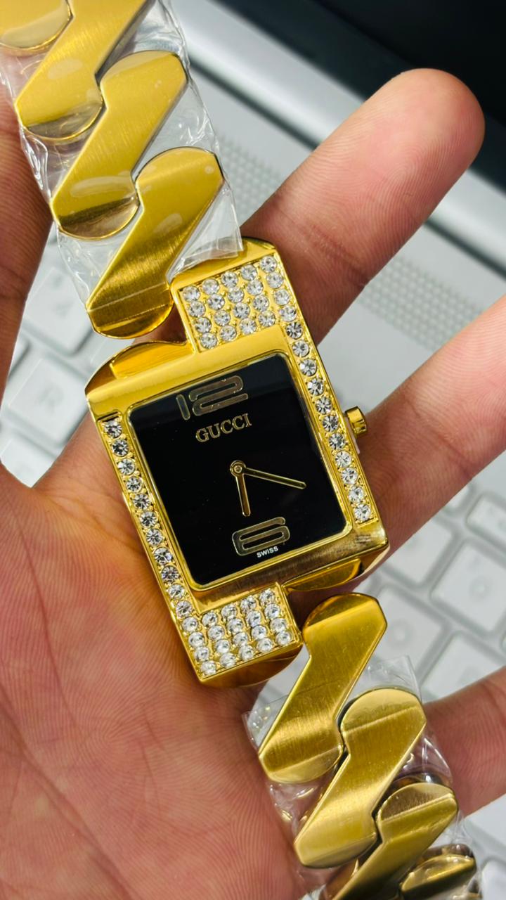 Gucc! Chemin Des Tourelles Black Dial Watch For Men's