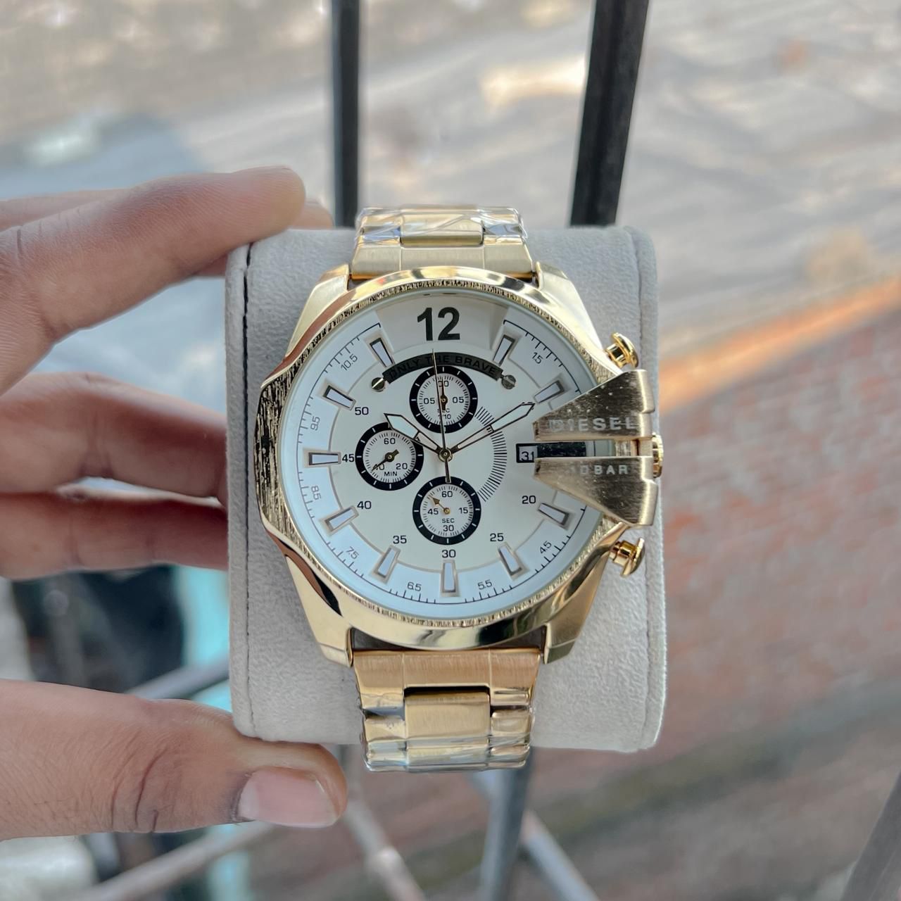 Diesel White Gold Dial New Model Watch For Men’s