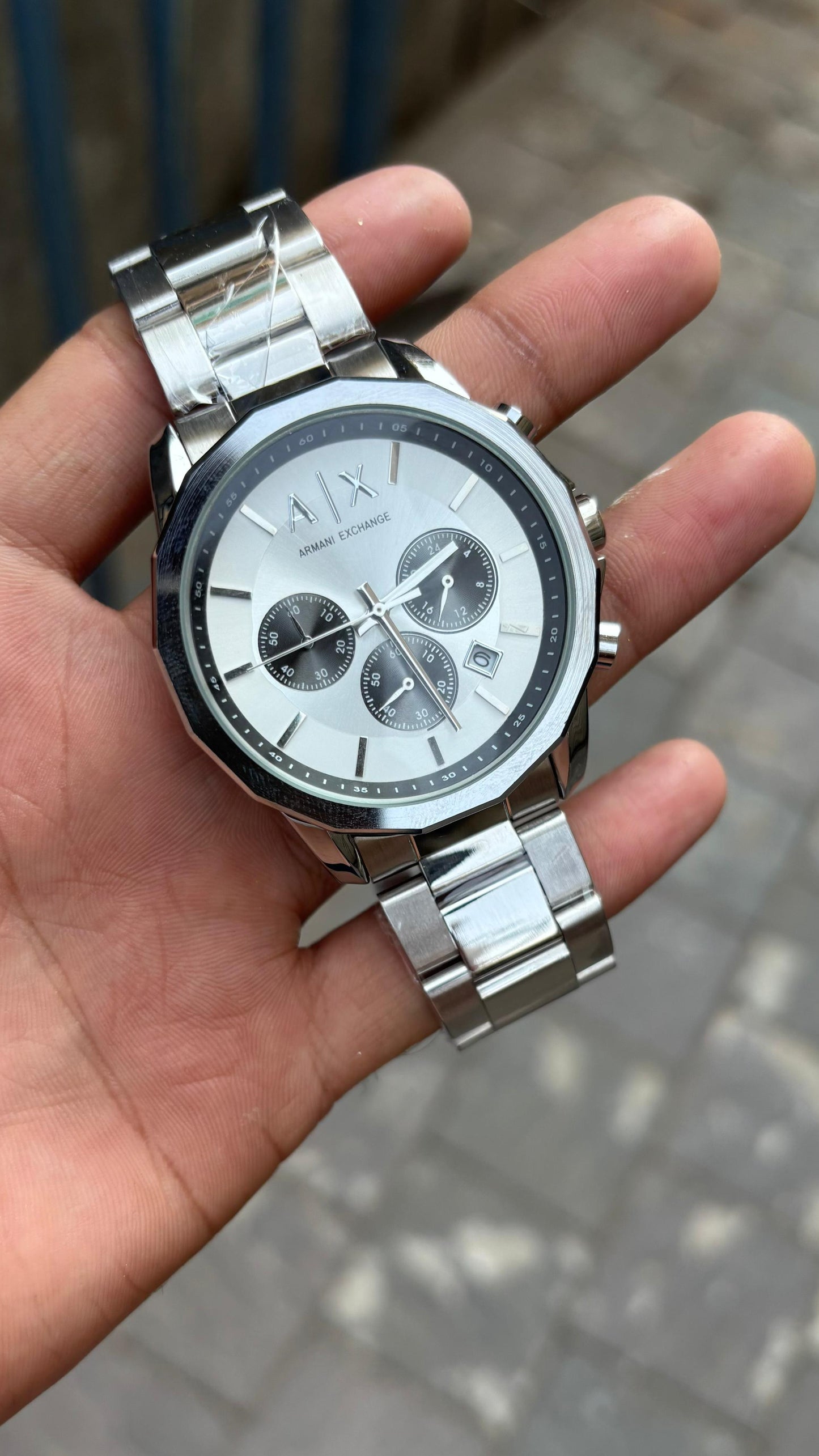 Ar-mani Exchange White Dial Chronograph Metal Belt Men's Watch