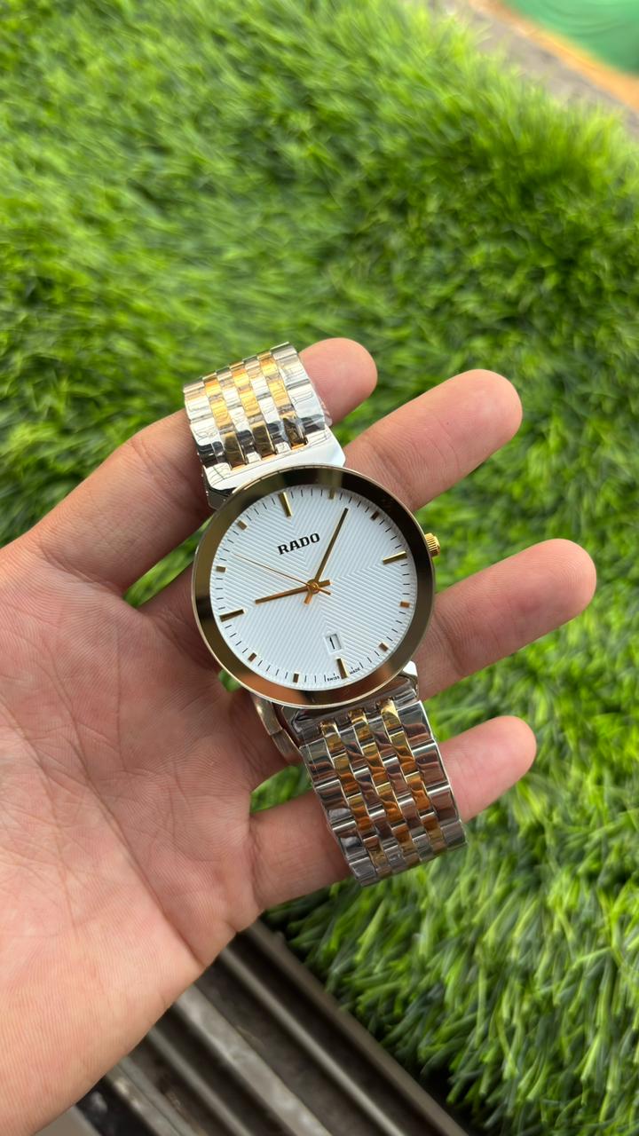 Rado Florence White Dial Round Quartz Watch For Men's
