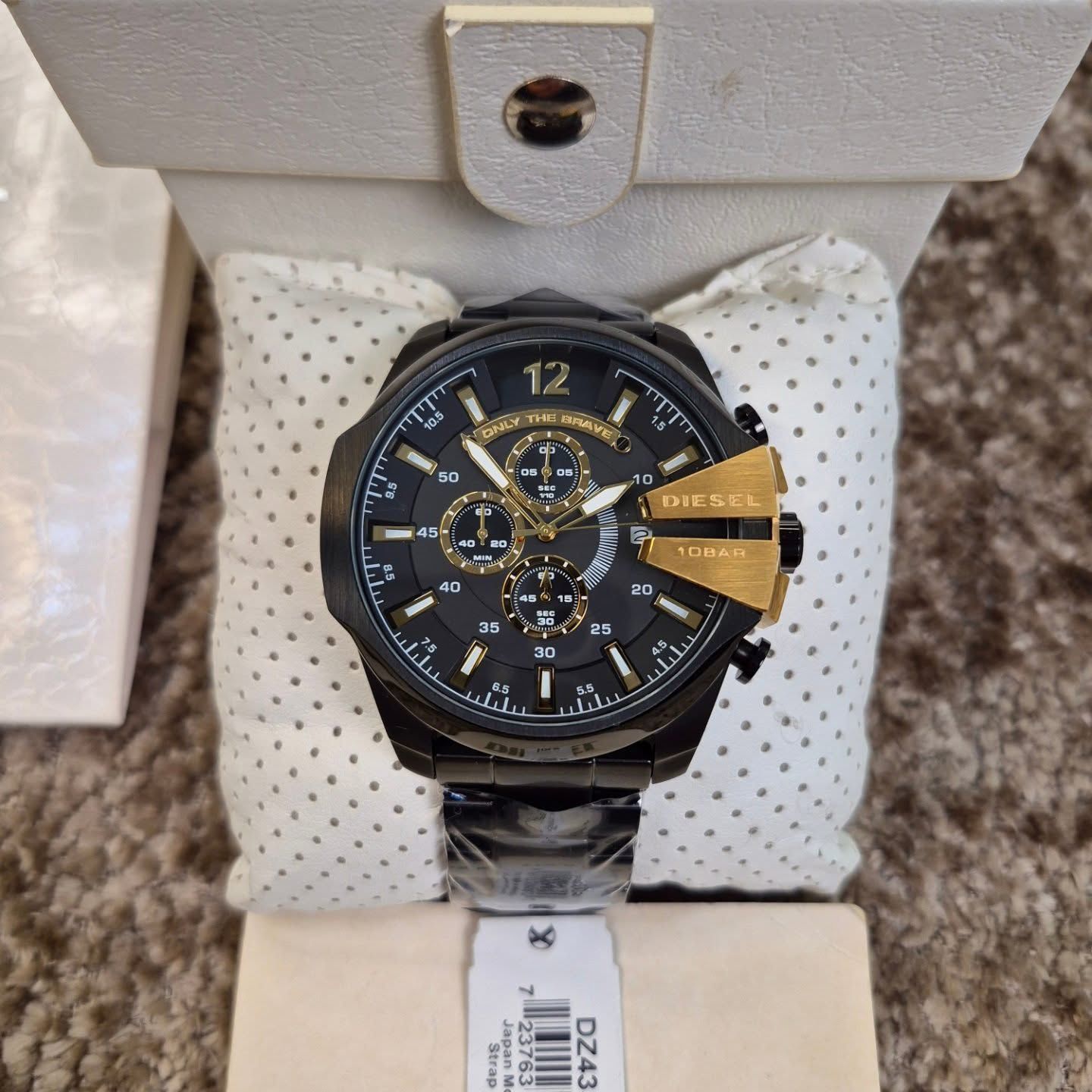 Diesel DZ4338 Chief Series Chronograph Analog Watch for Men