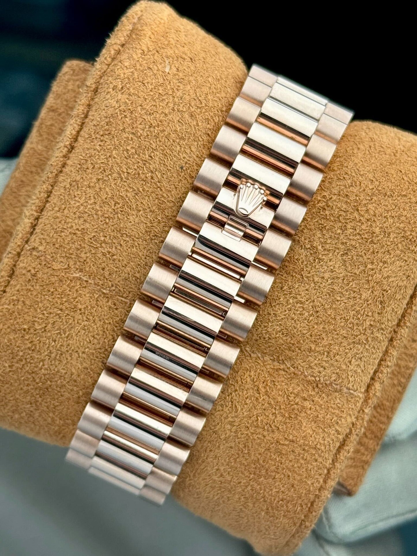 Rol.ex Automatic Day-Date Oyster Rose Gold With Brown Dial Men's Watch